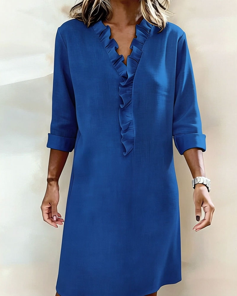Robe Unie à Volants avec Col en V