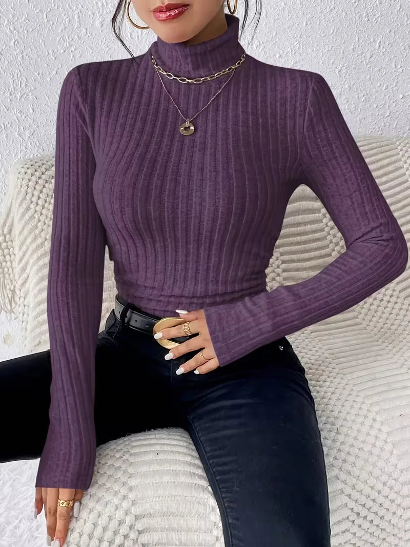 Pull avec col montant et manches longues