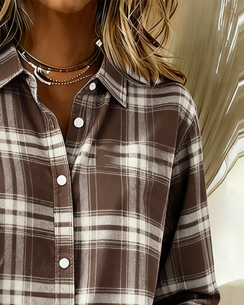 Chemise femme à carreaux col revers | Élégante & confortable