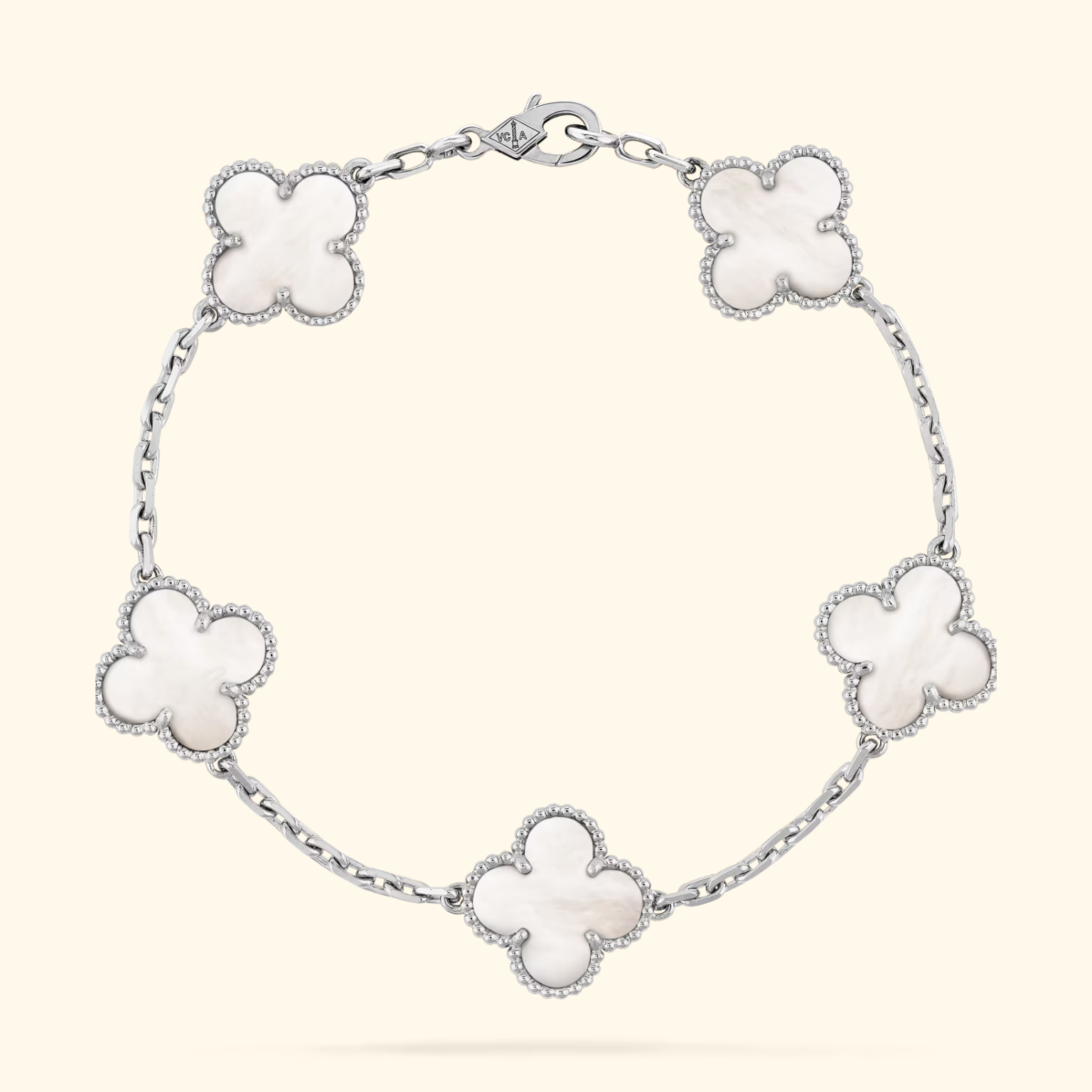 Le bracelet trèfle