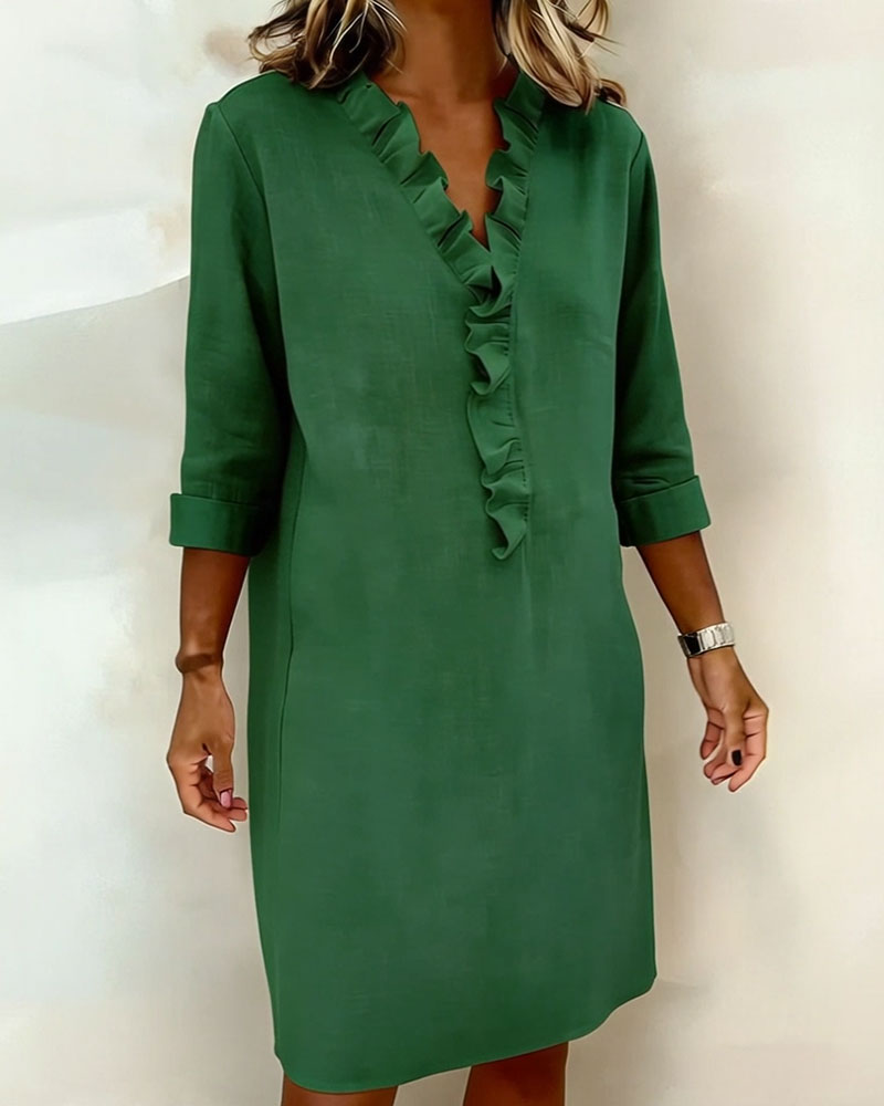 Robe Unie à Volants avec Col en V