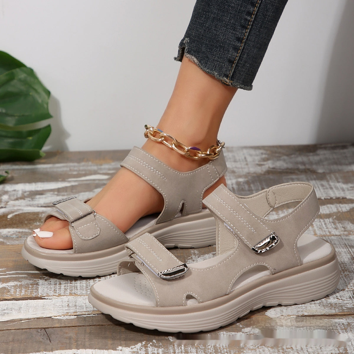 Sandales Orthopédiques Femme au Design Élégant et Confort Quotidien