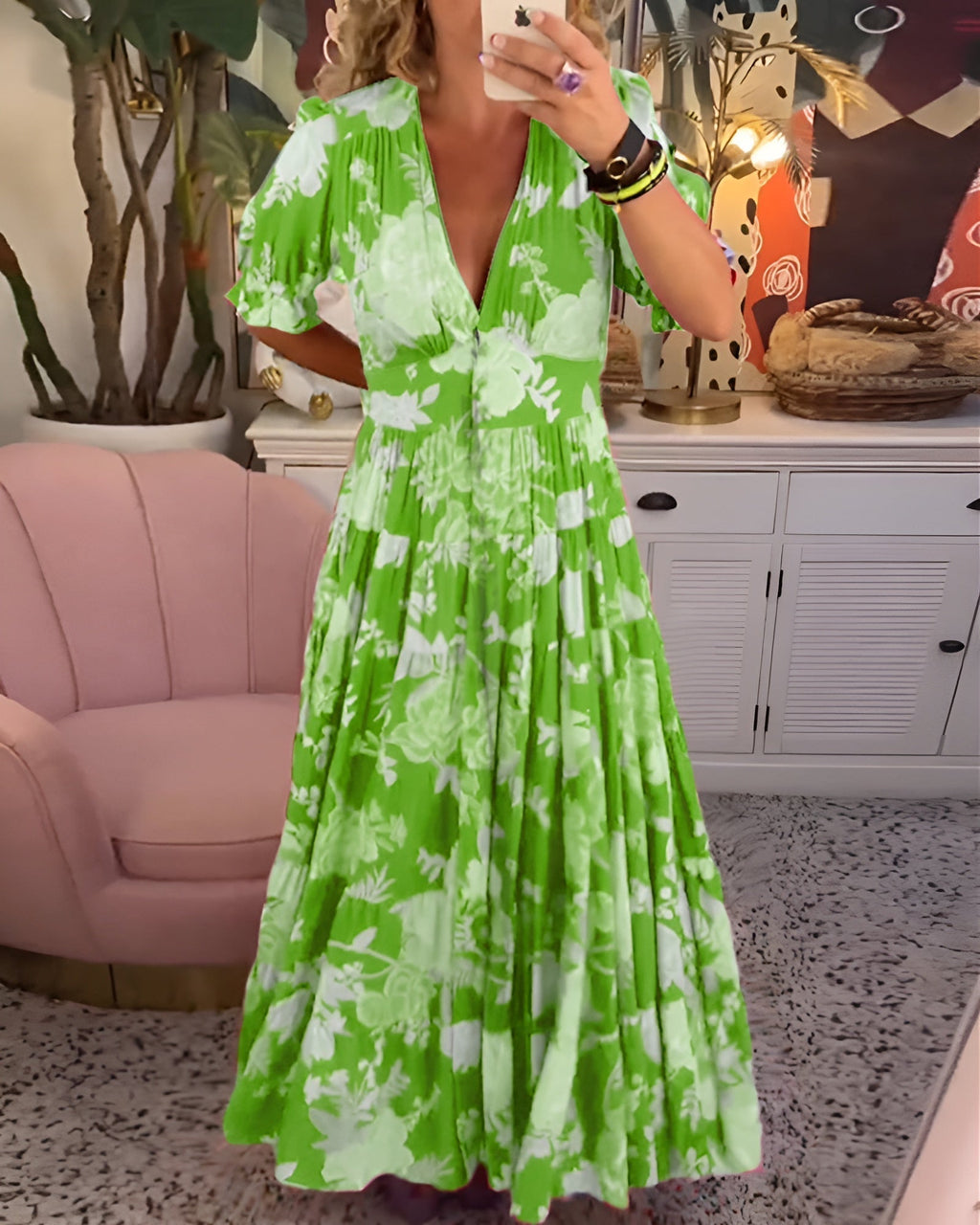Carine | Robe Fleurie avec Décolleté en V et Poches