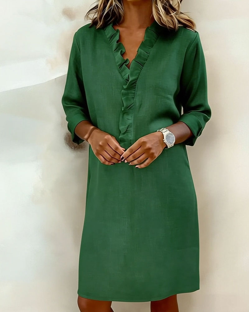 Robe Unie à Volants avec Col en V