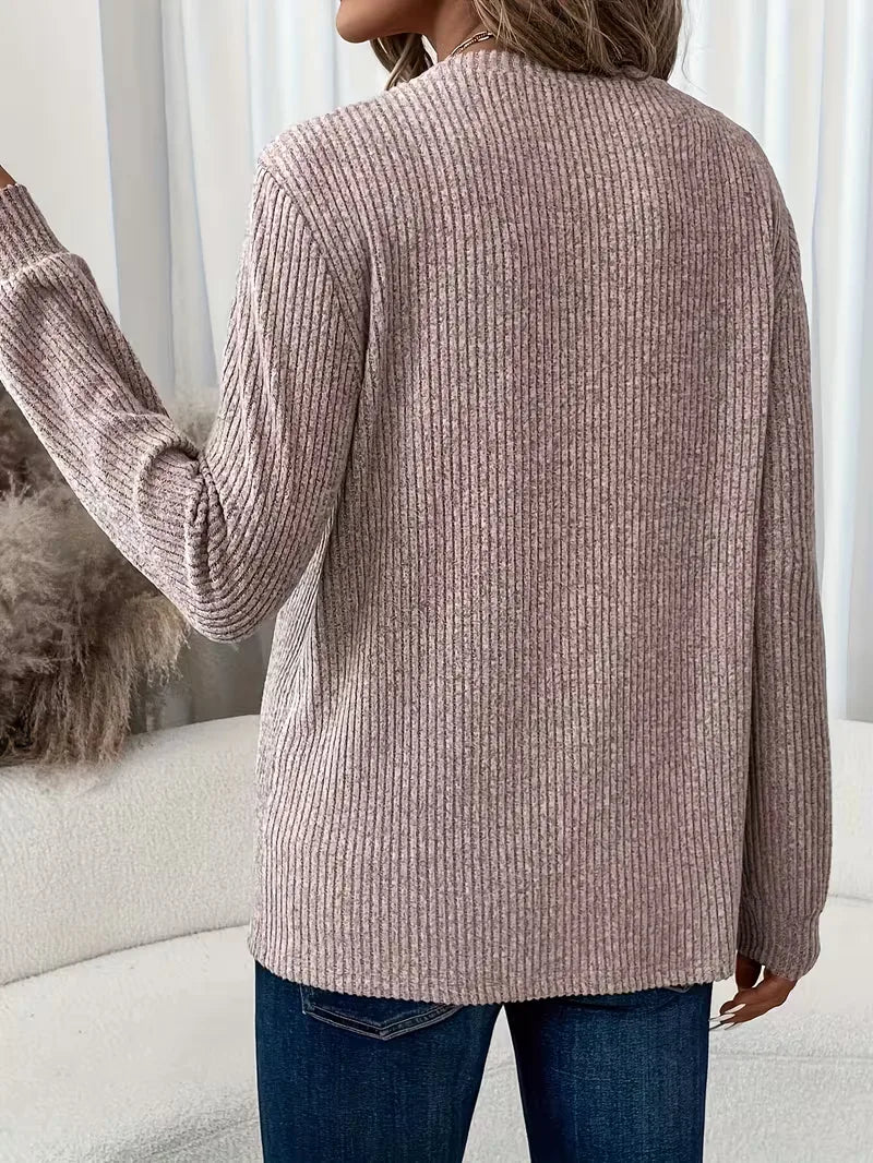 Pull côtelé à col rond