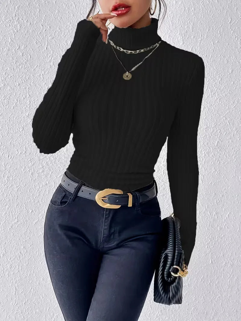 Pull avec col montant et manches longues
