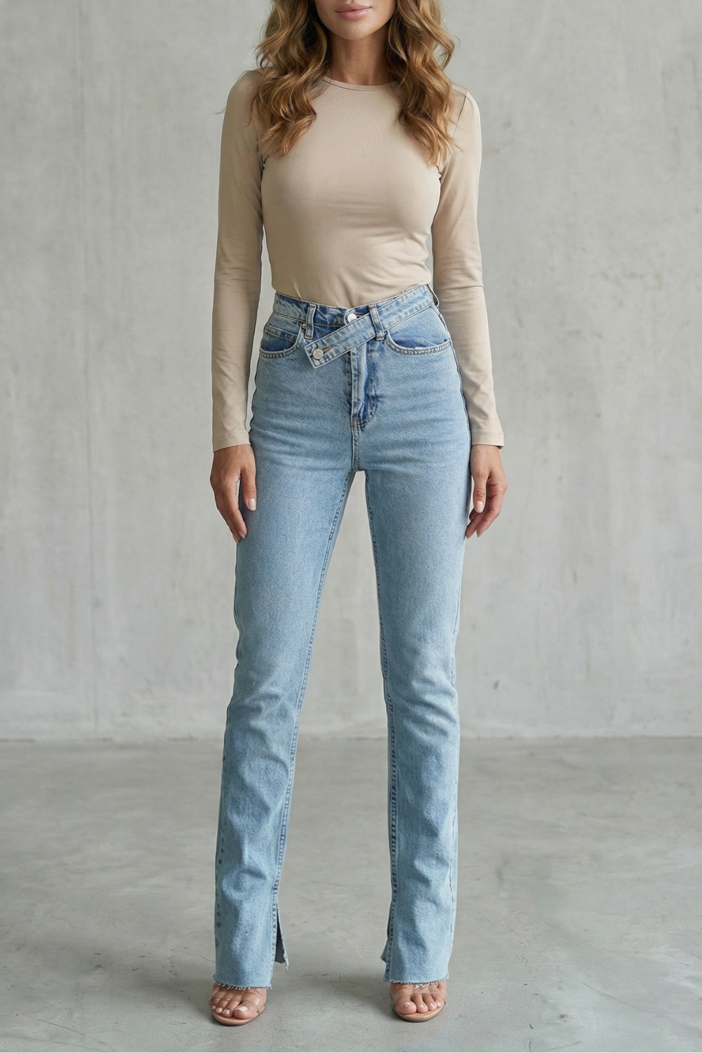 Jean Droit Femme Avelisse – Bleu, Taille Croisée