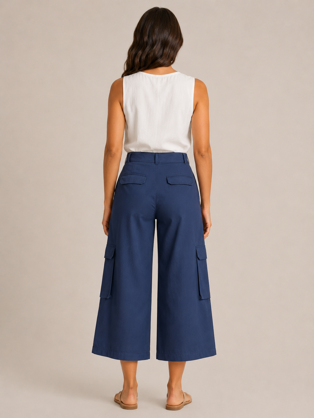 Trinette - Pantalon cargo femme avec poches à rabat et longueur 7/8