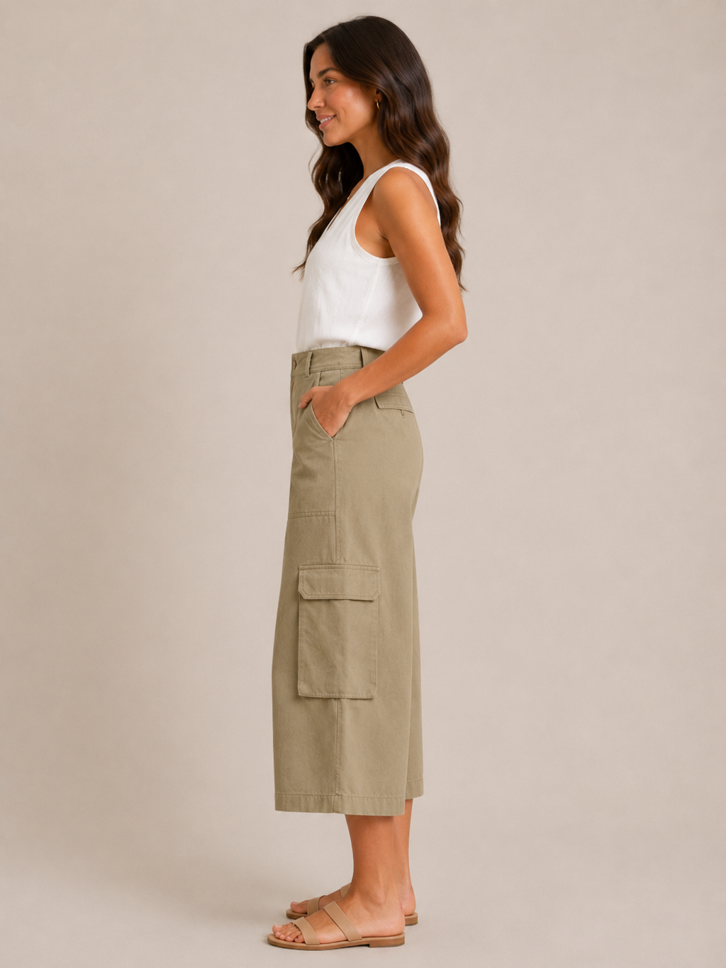 Trinette - Pantalon cargo femme avec poches à rabat et longueur 7/8