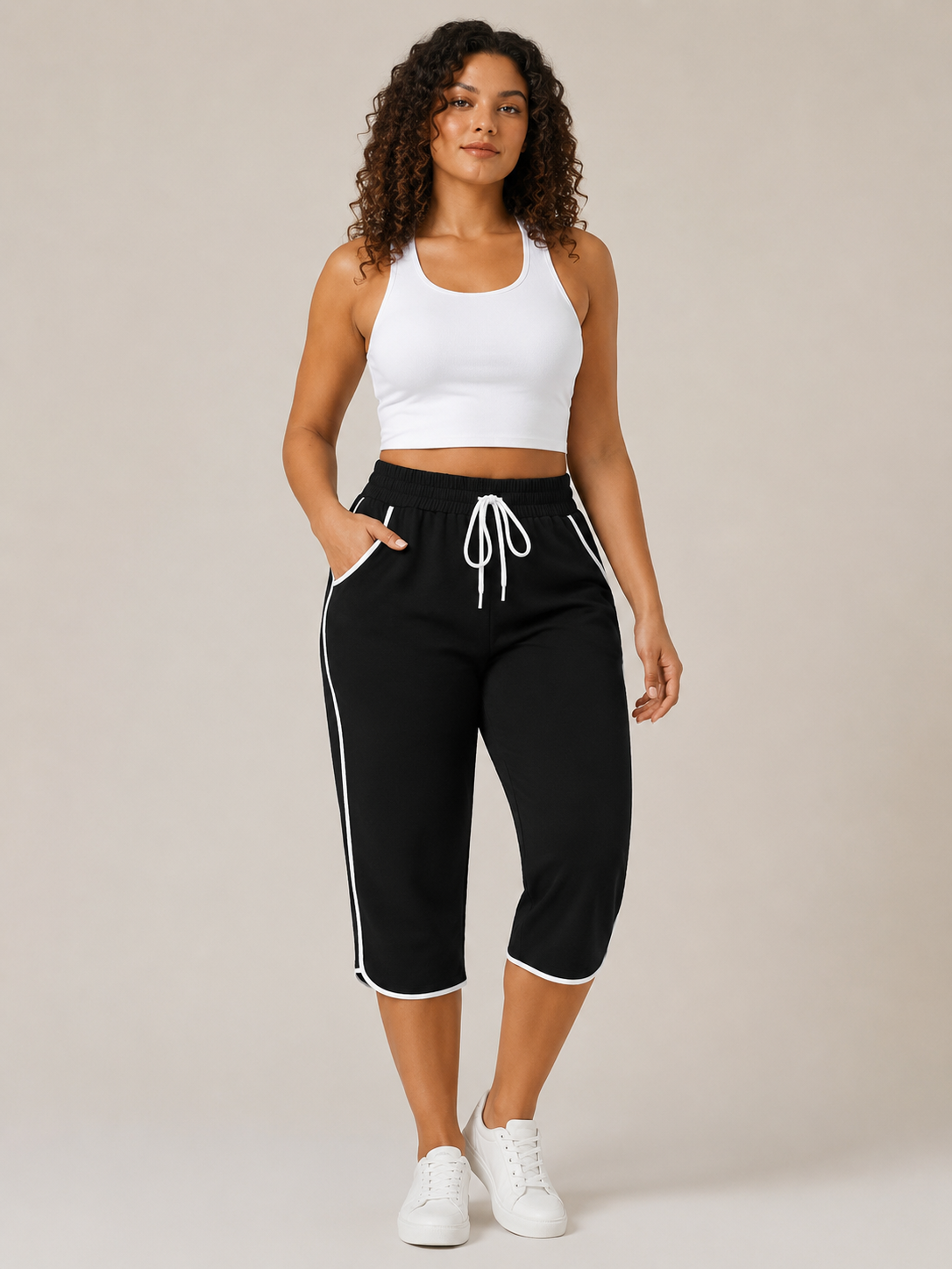 Tilmara - Pantalon capri pour femmes avec bande contrastante sur le côté et cordon de serrage