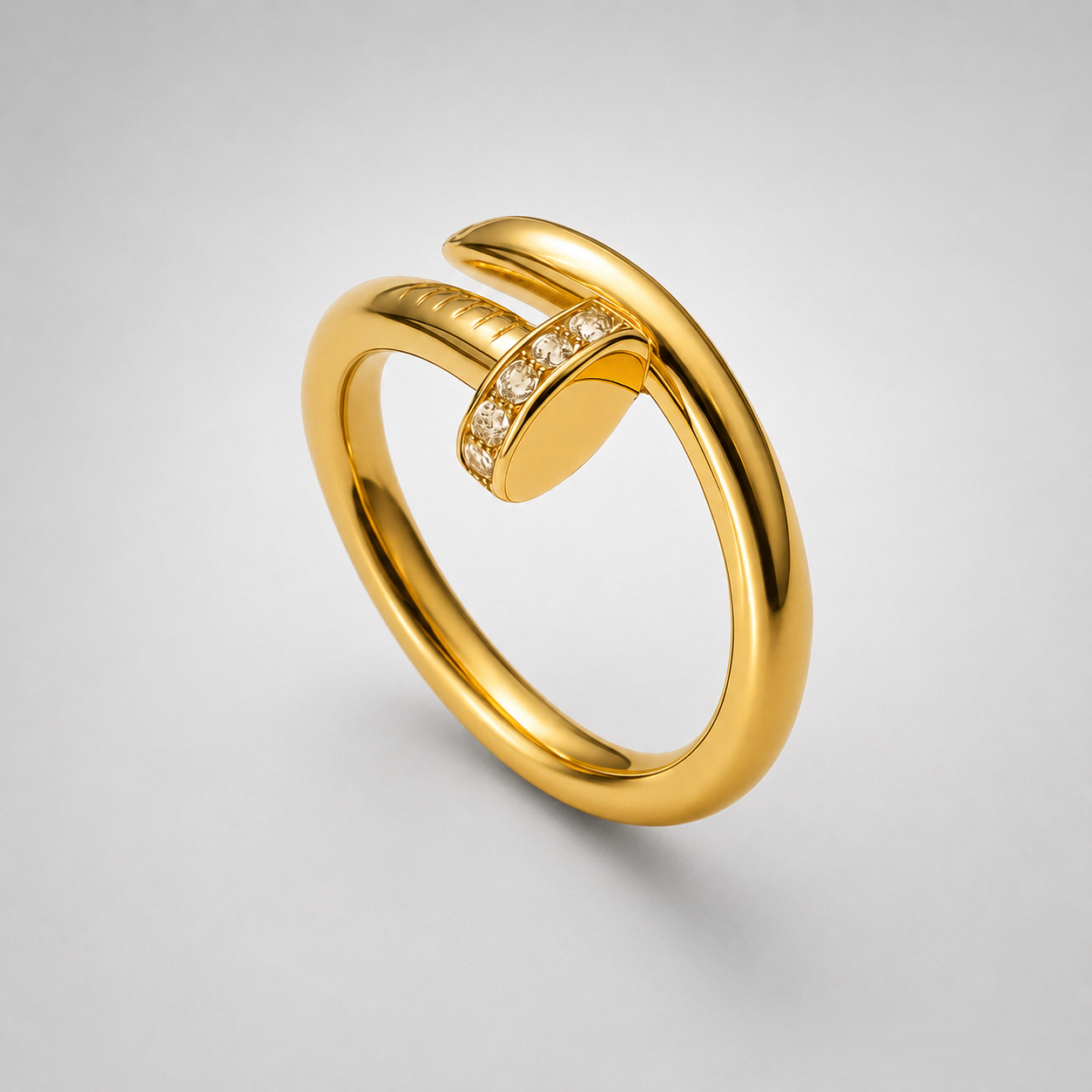 Bague-griffe ornée de cristaux