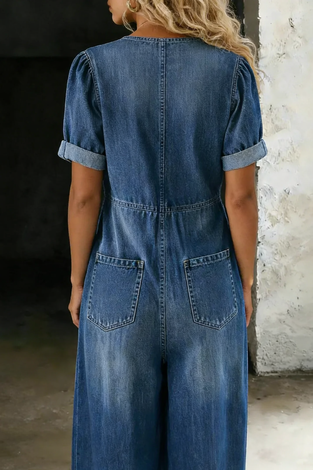 Combinaison Femme en Denim Souple à Décolleté en V et Jambes Larges