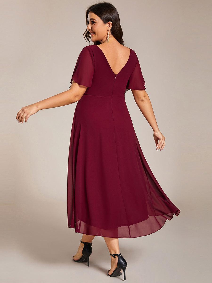 Robe femme d’invitée de mariage chic col V coupe fluide élégante