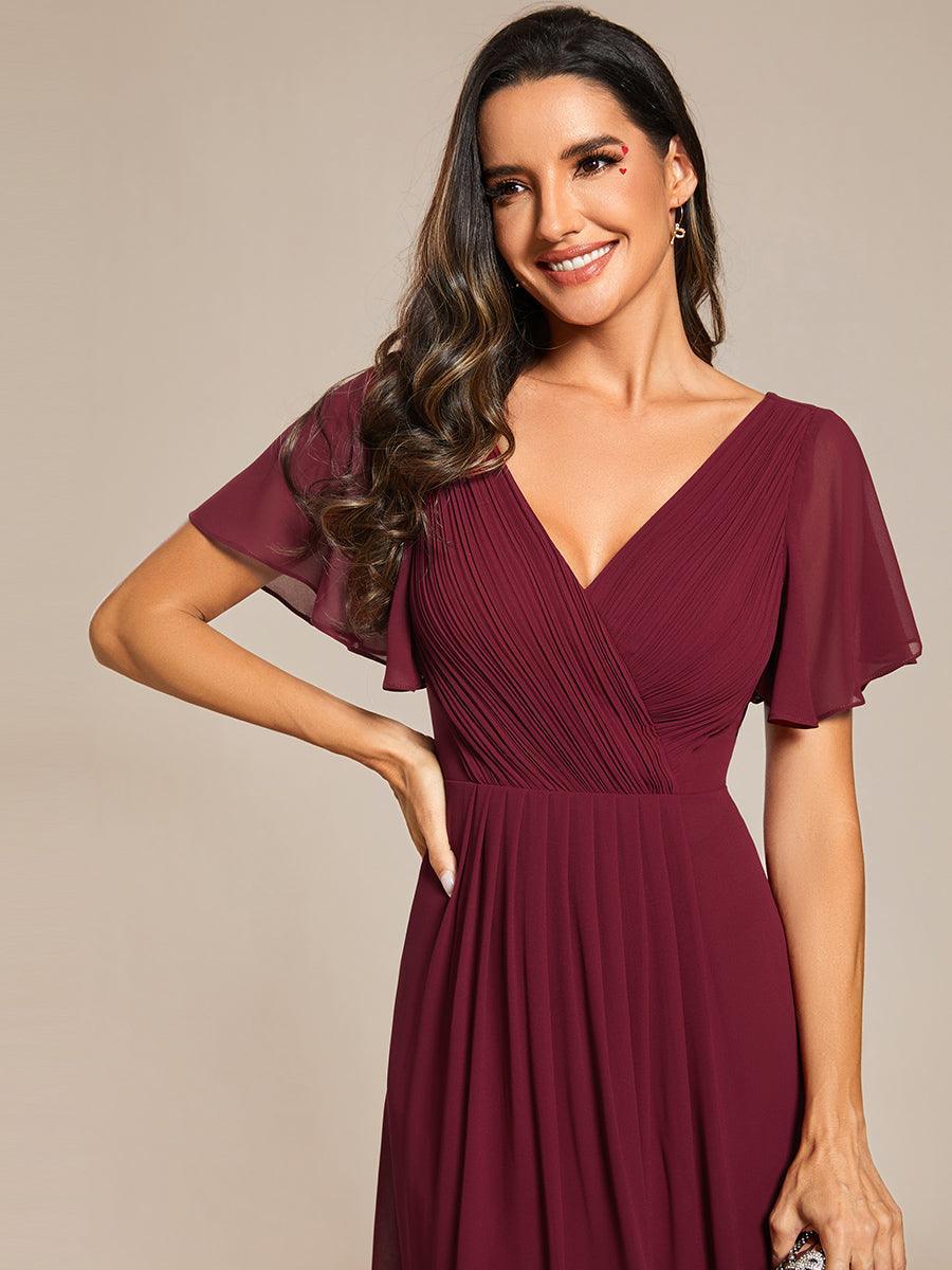 Robe femme d’invitée de mariage chic col V coupe fluide élégante