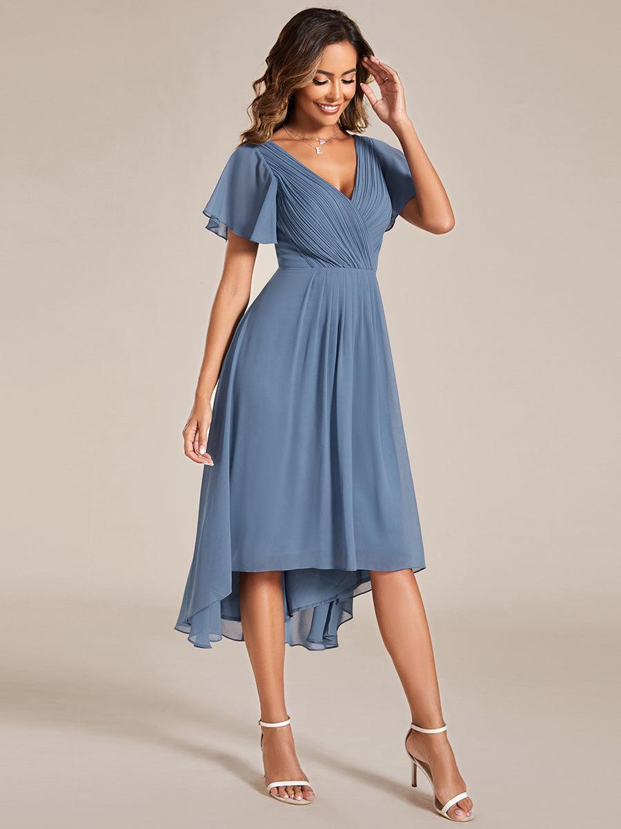 Robe femme d’invitée de mariage chic col V coupe fluide élégante