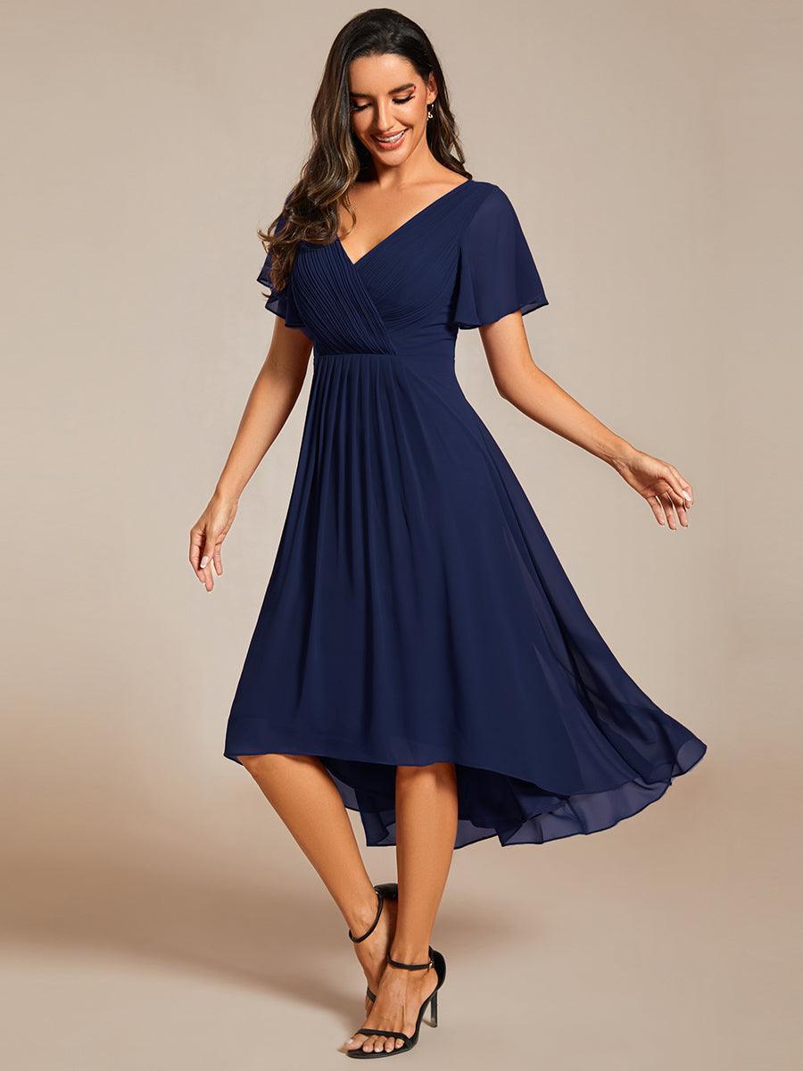 Robe femme d’invitée de mariage chic col V coupe fluide élégante