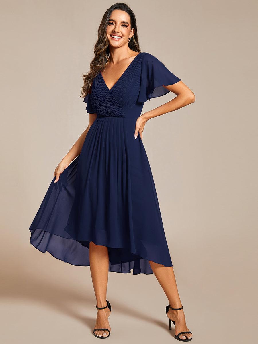 Robe femme d’invitée de mariage chic col V coupe fluide élégante