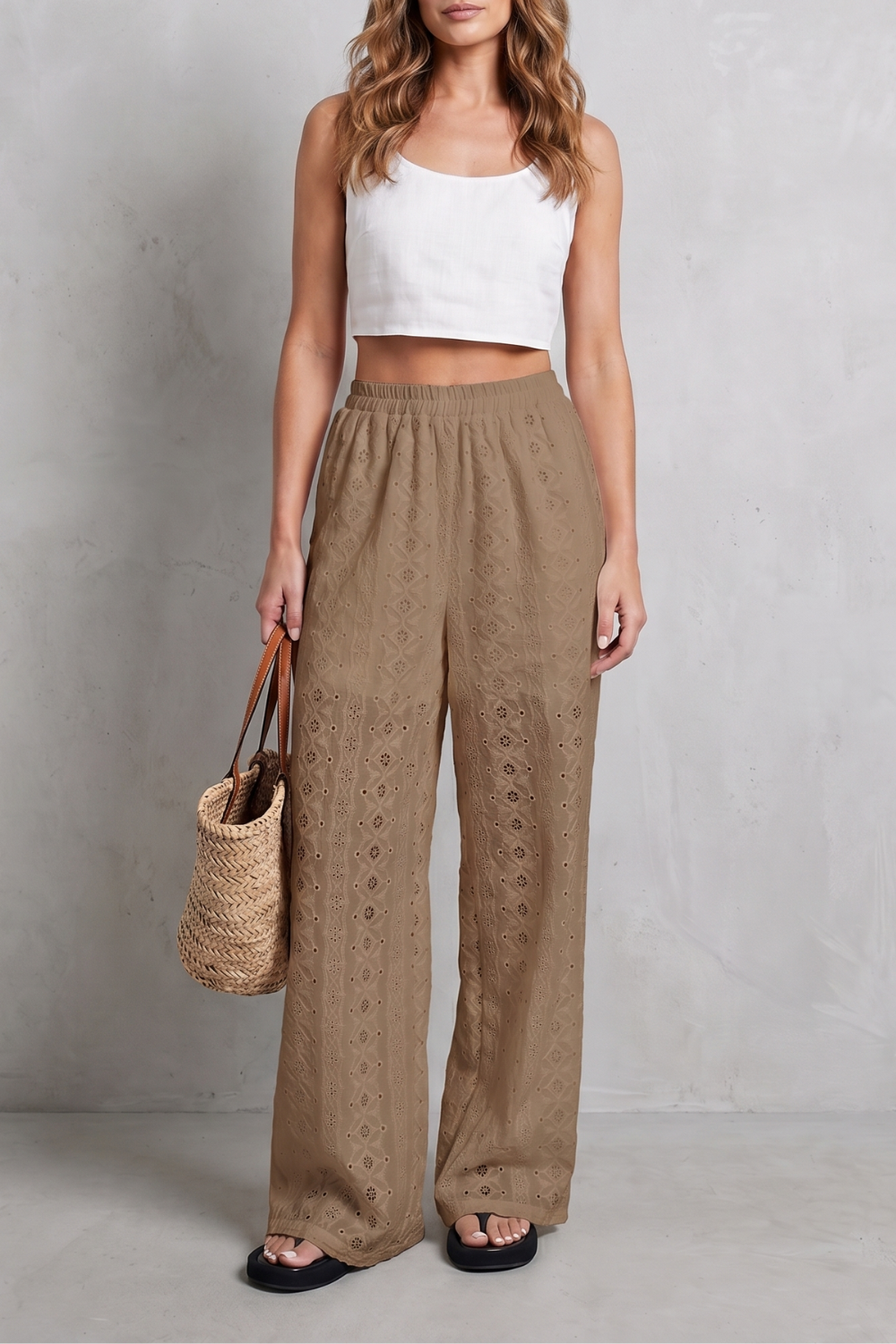 Pantalon Large Femme Élodienne – Blanc, Broderie Anglaise