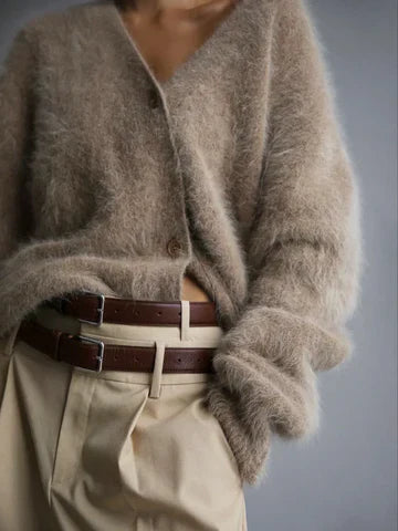 Cardigan moelleux avec décolleté en V et boutons