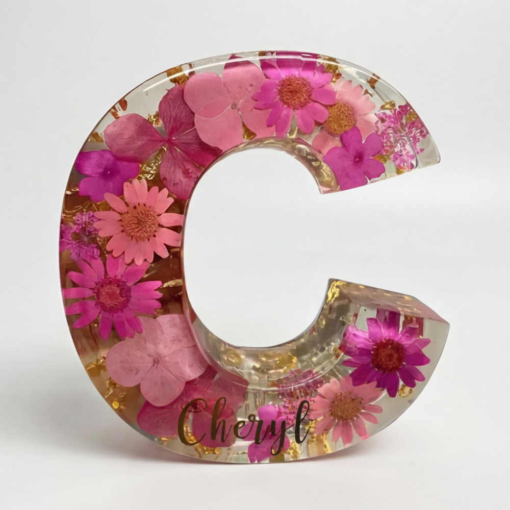 Florenza – Lettre lumineuse en résine florale personnalisée