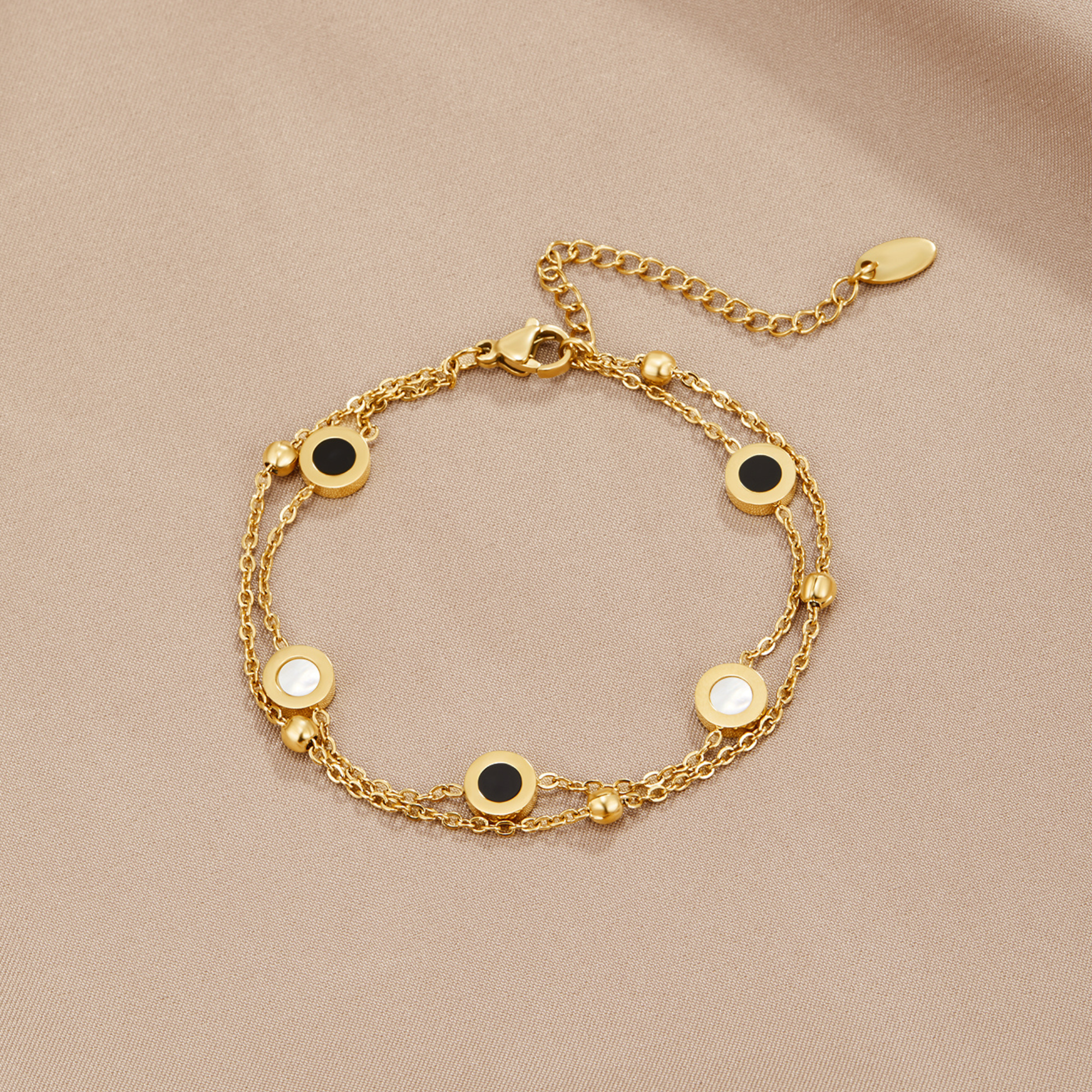 Bracelet Onyx et Pierre Blanche