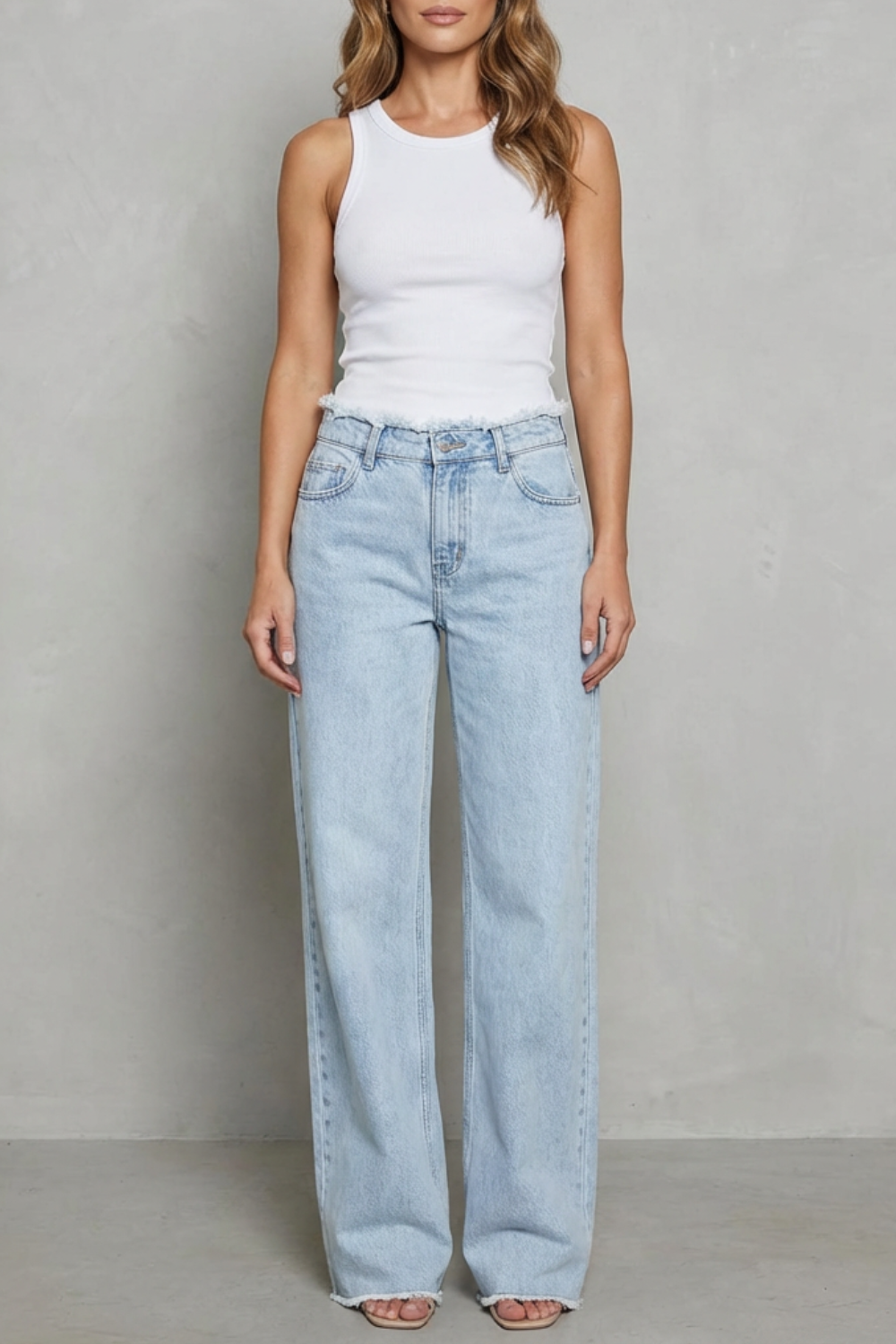 Jean Large Femme Rivazza – Bleu Clair, Ourlet Brut