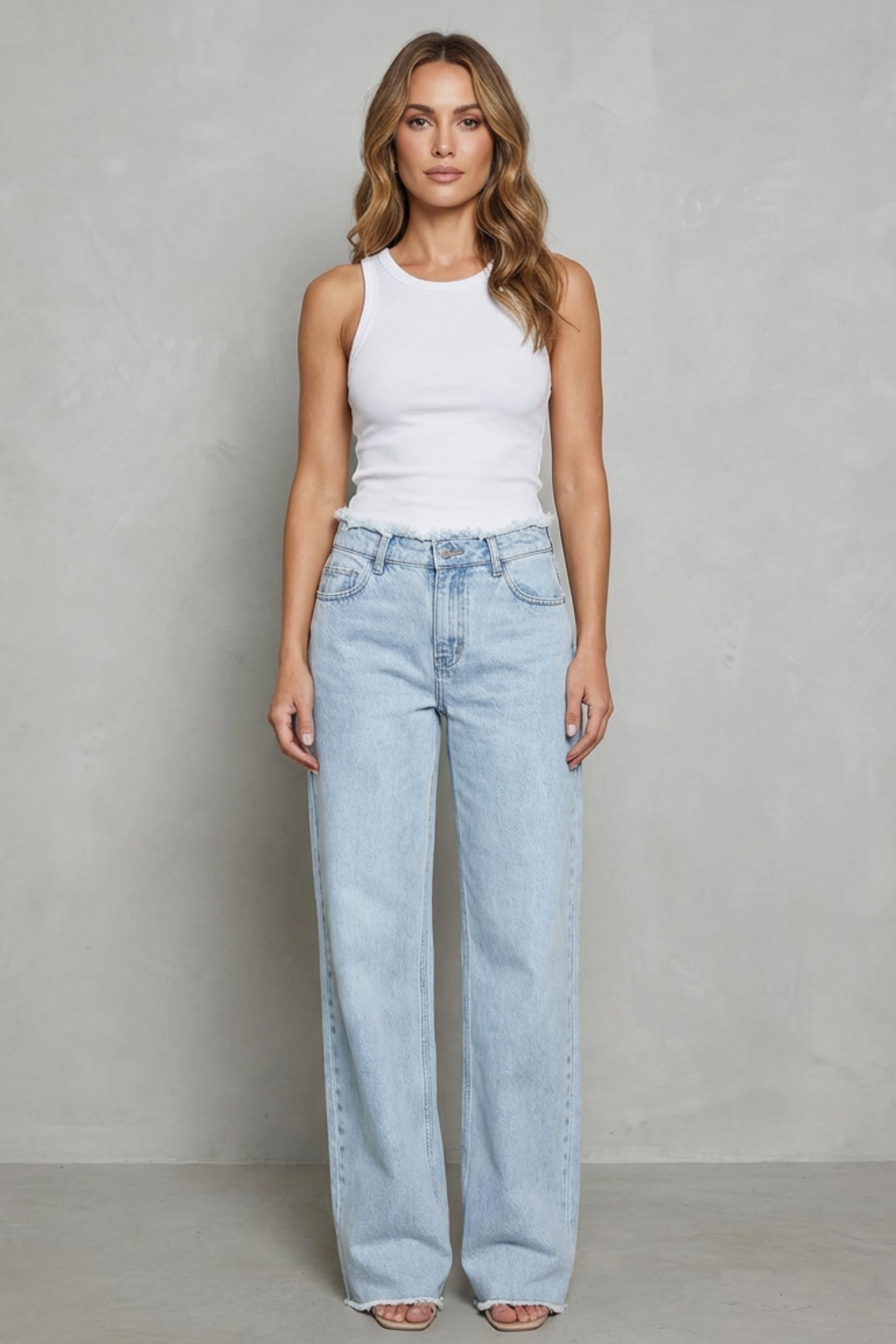 Jean Large Femme Rivazza – Bleu Clair, Ourlet Brut