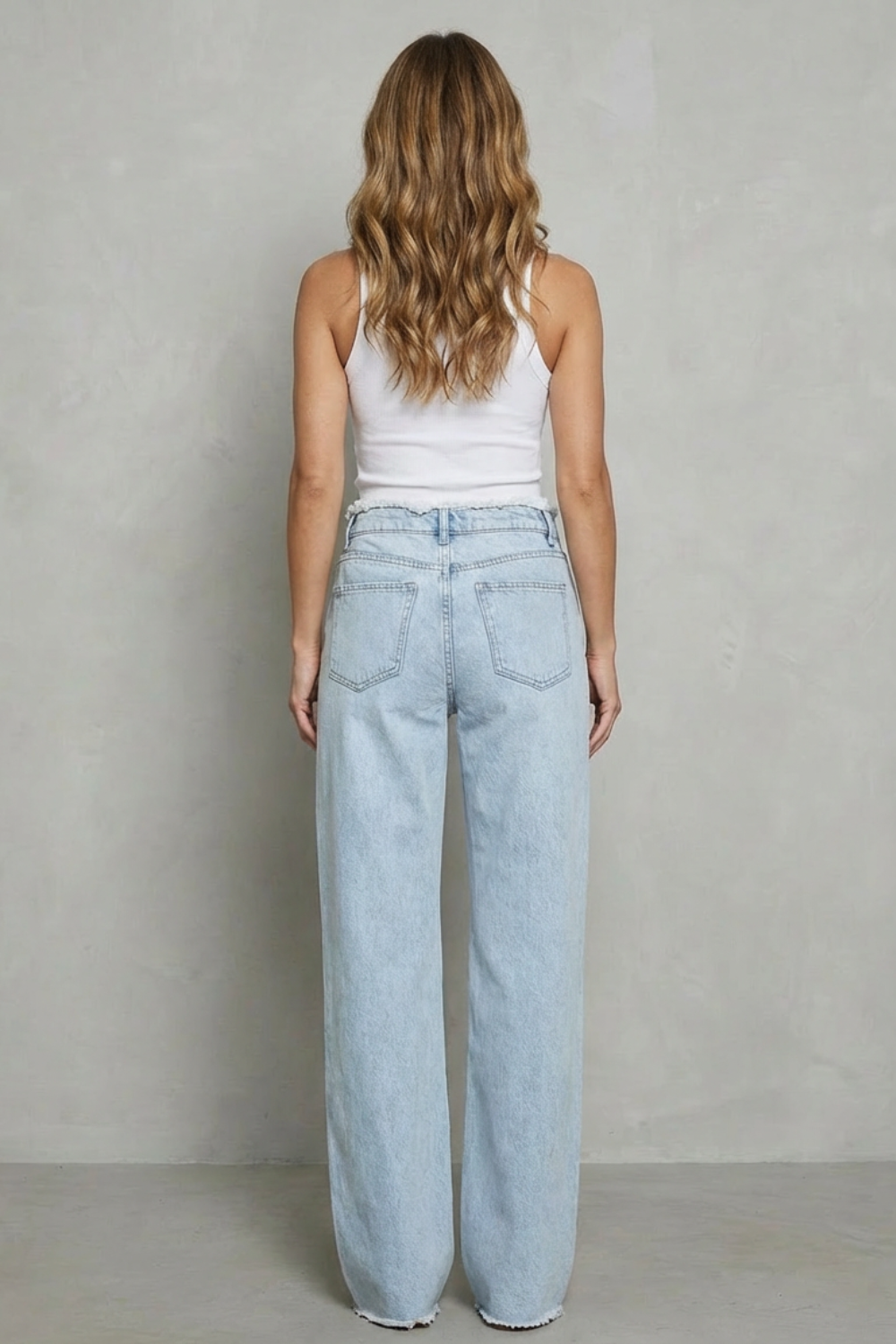 Jean Large Femme Rivazza – Bleu Clair, Ourlet Brut