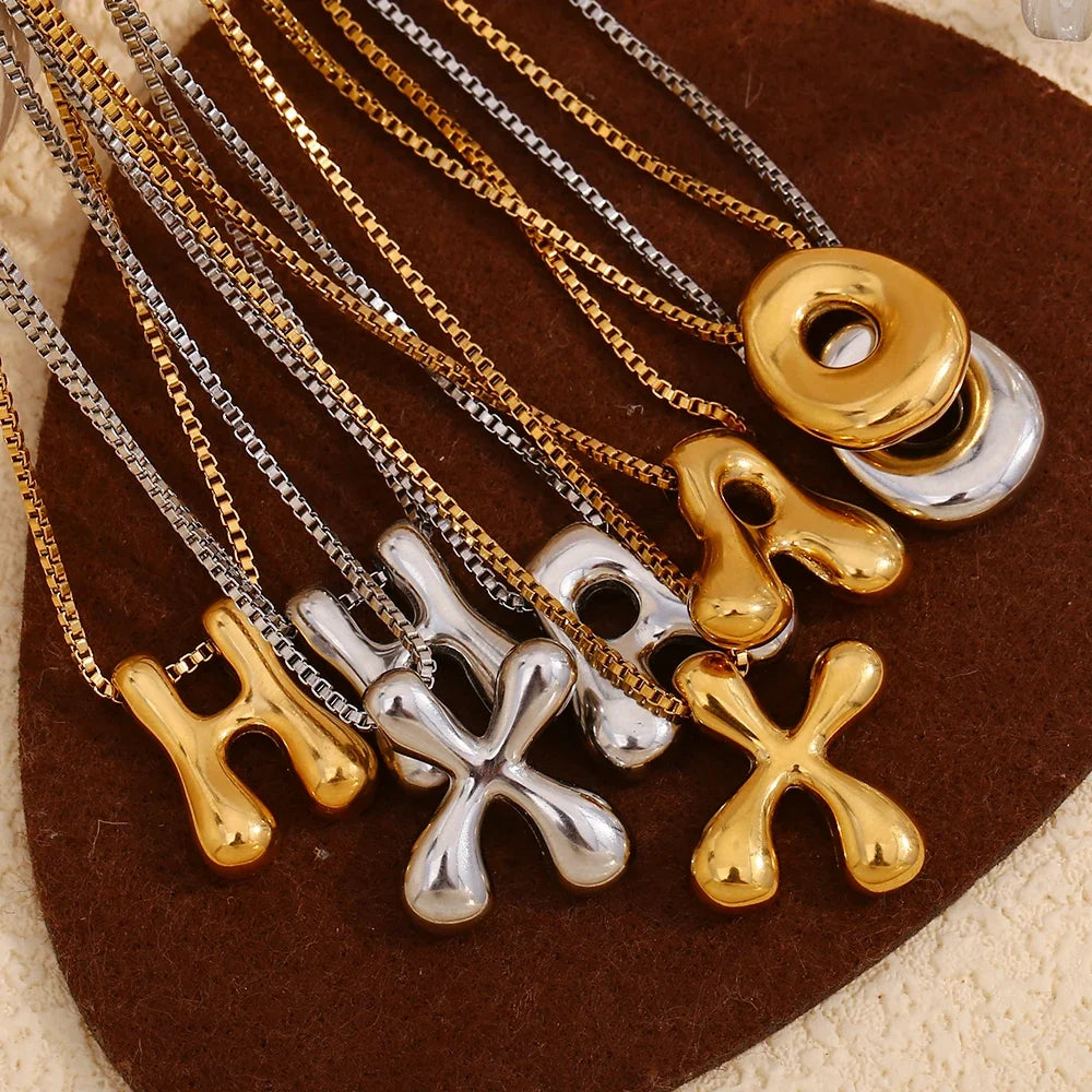 Collier initiale