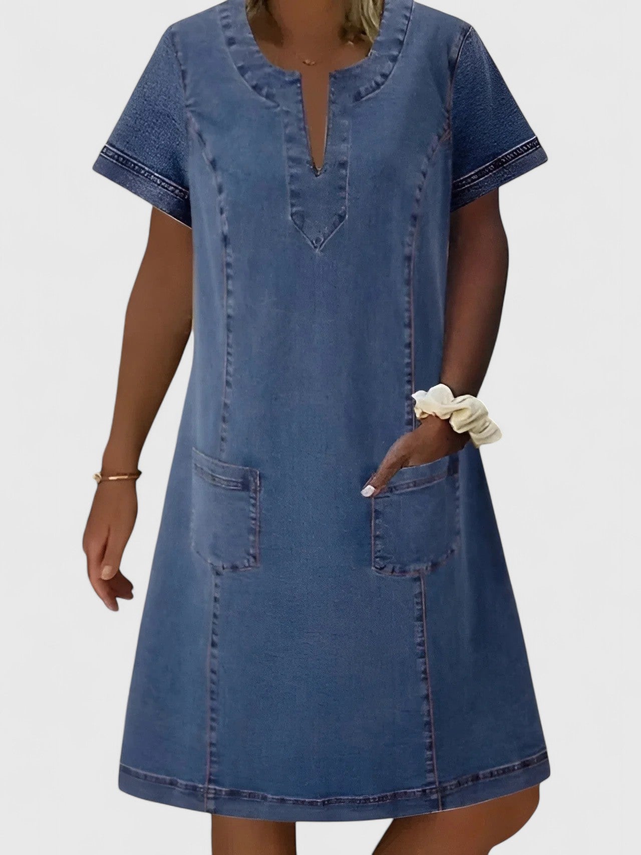Christine - Robe en Jean Élégante