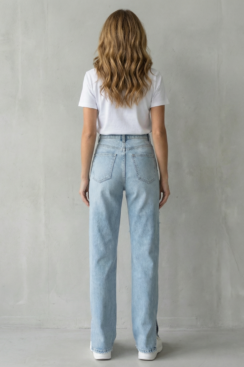 Jean Droit Femme Sorellia – Délavé Bleu Clair, Style Urbain