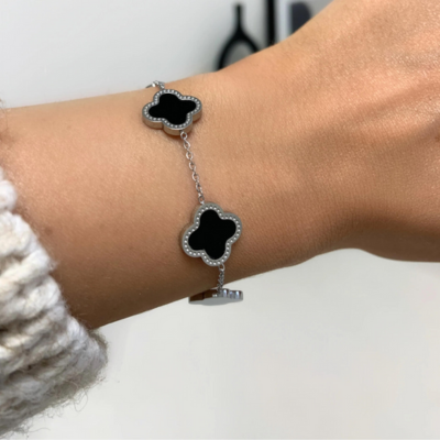 Le bracelet trèfle