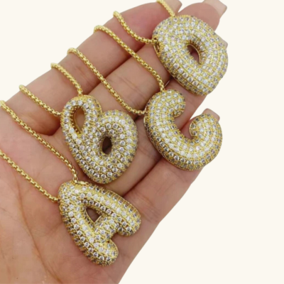 Collier initiales dorées