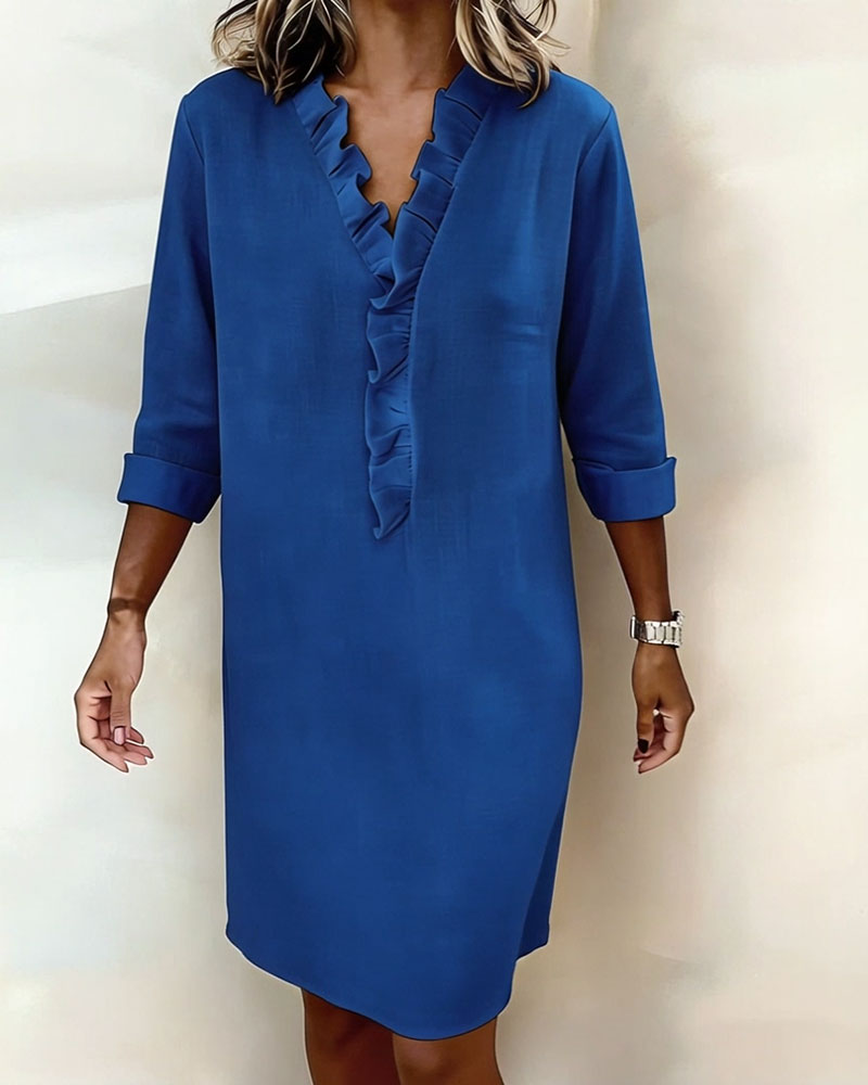 Robe Unie à Volants avec Col en V