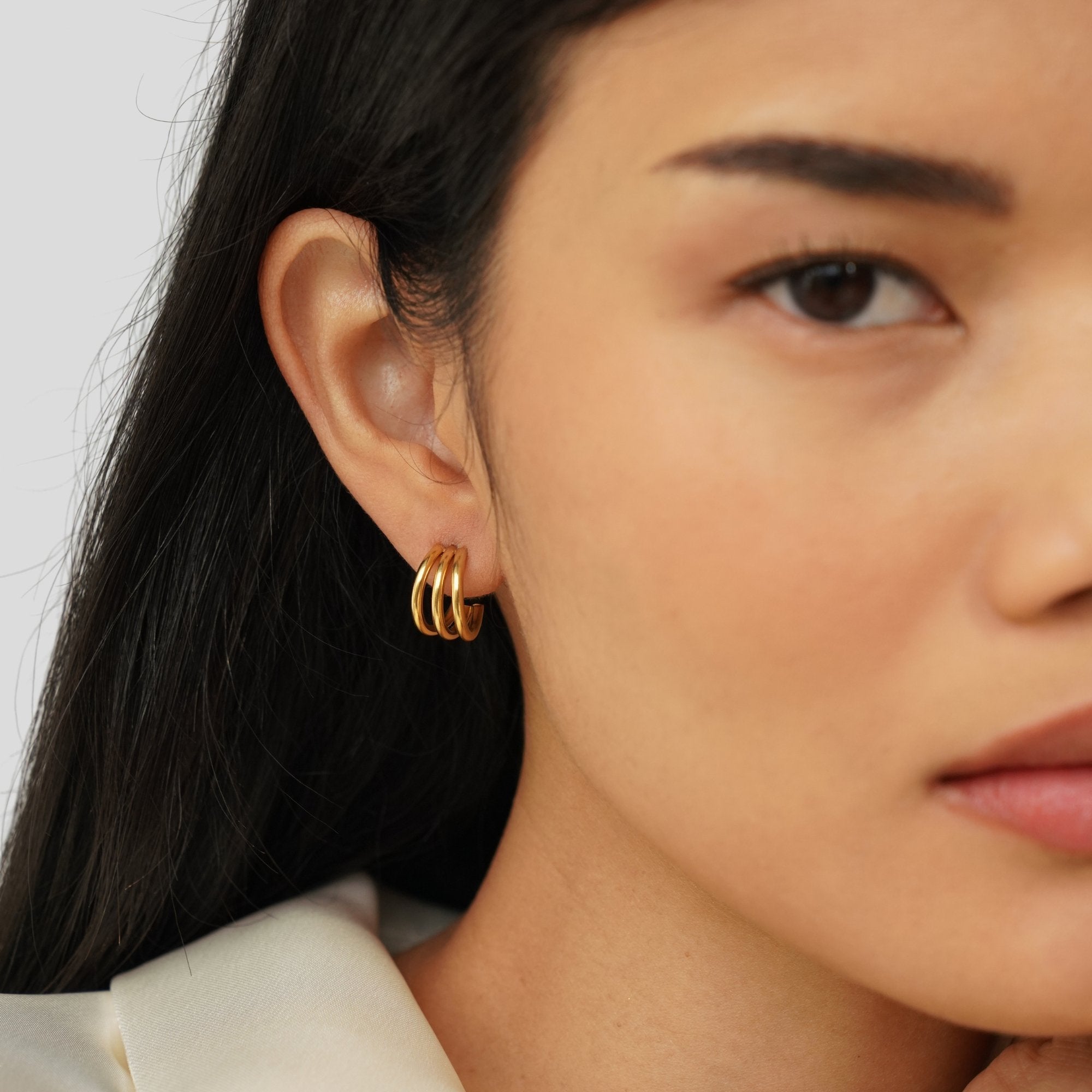Boucles d'oreilles créoles triples Violette en or
