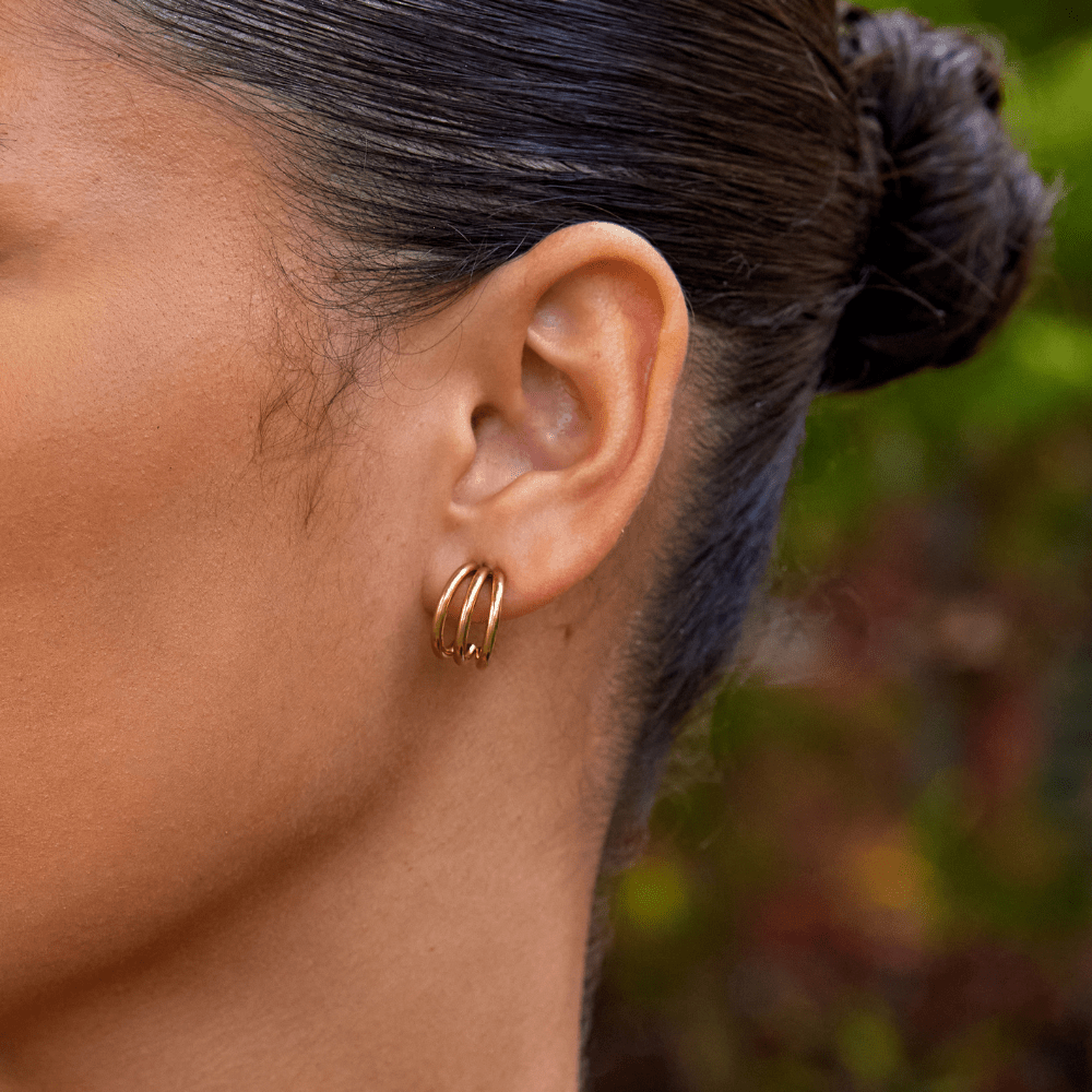 Boucles d'oreilles créoles triples Violette en or