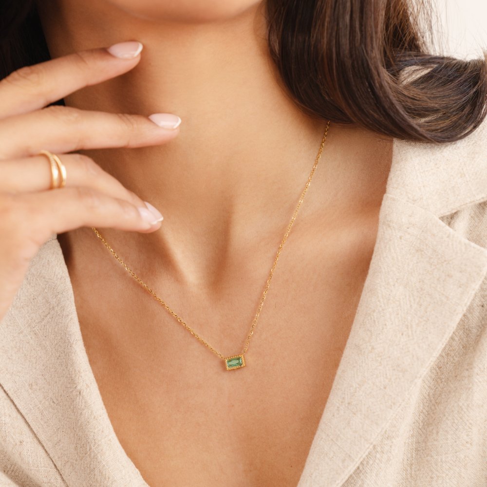 Le collier pierre de naissance