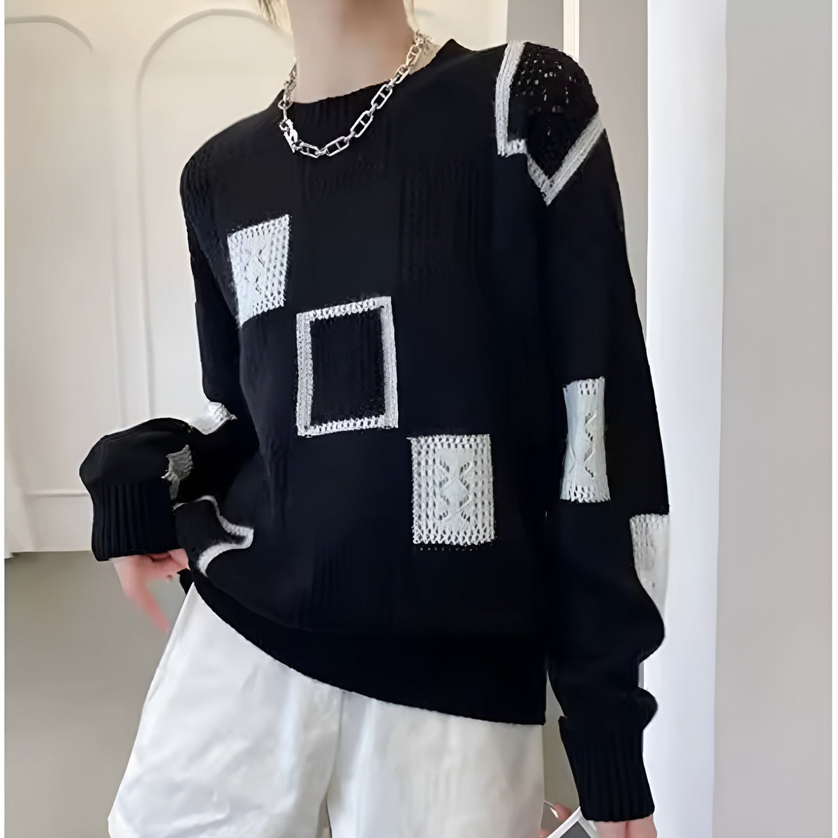 Ava | Pull Timeless Flattering