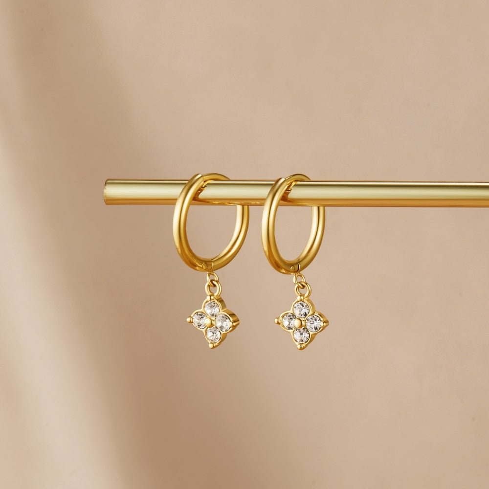 Les boucles d'oreilles trèfle à quatre feuilles