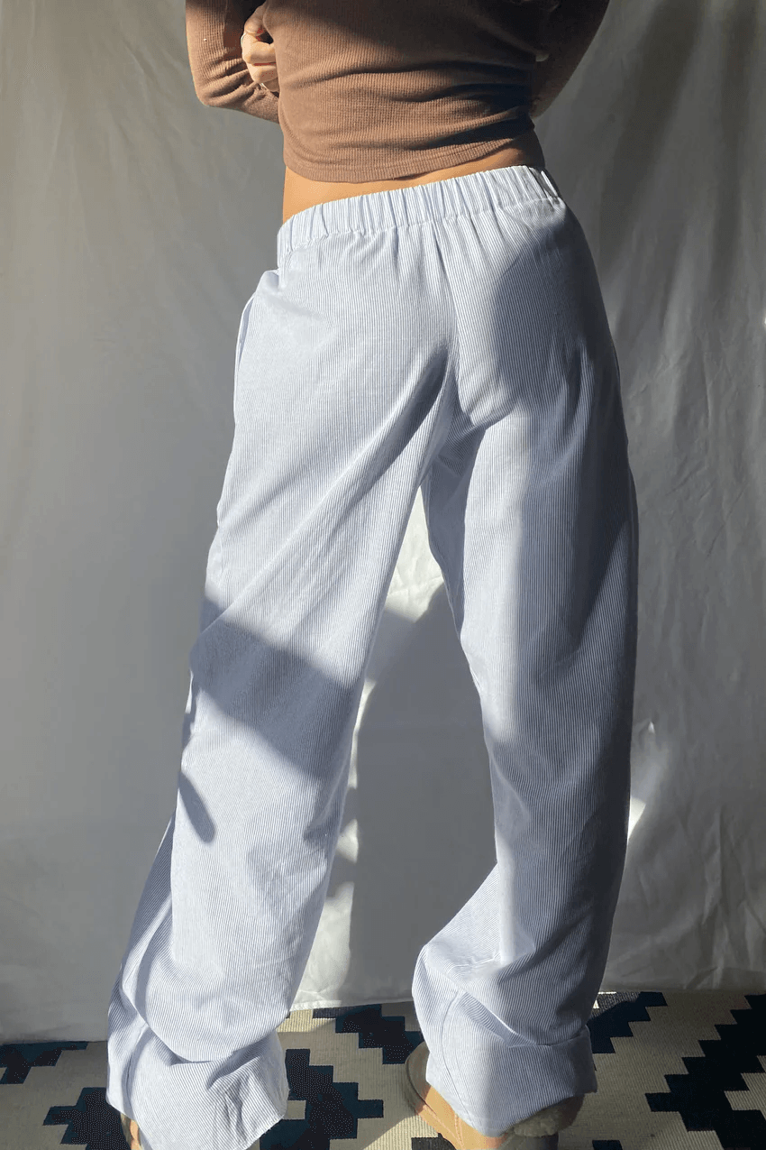 Pantalon pour femmes avec taille élastique et poches latérales