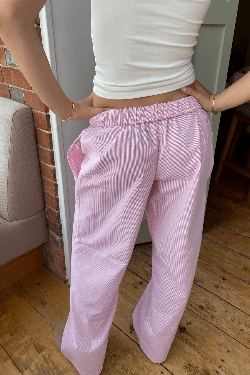 Pantalon pour femmes avec taille élastique et poches latérales
