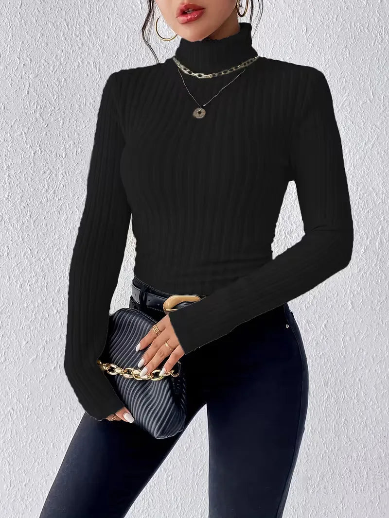 Pull avec col montant et manches longues