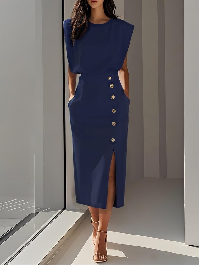 Floralia - Robe midi unie avec fente à boutons et décolleté rond