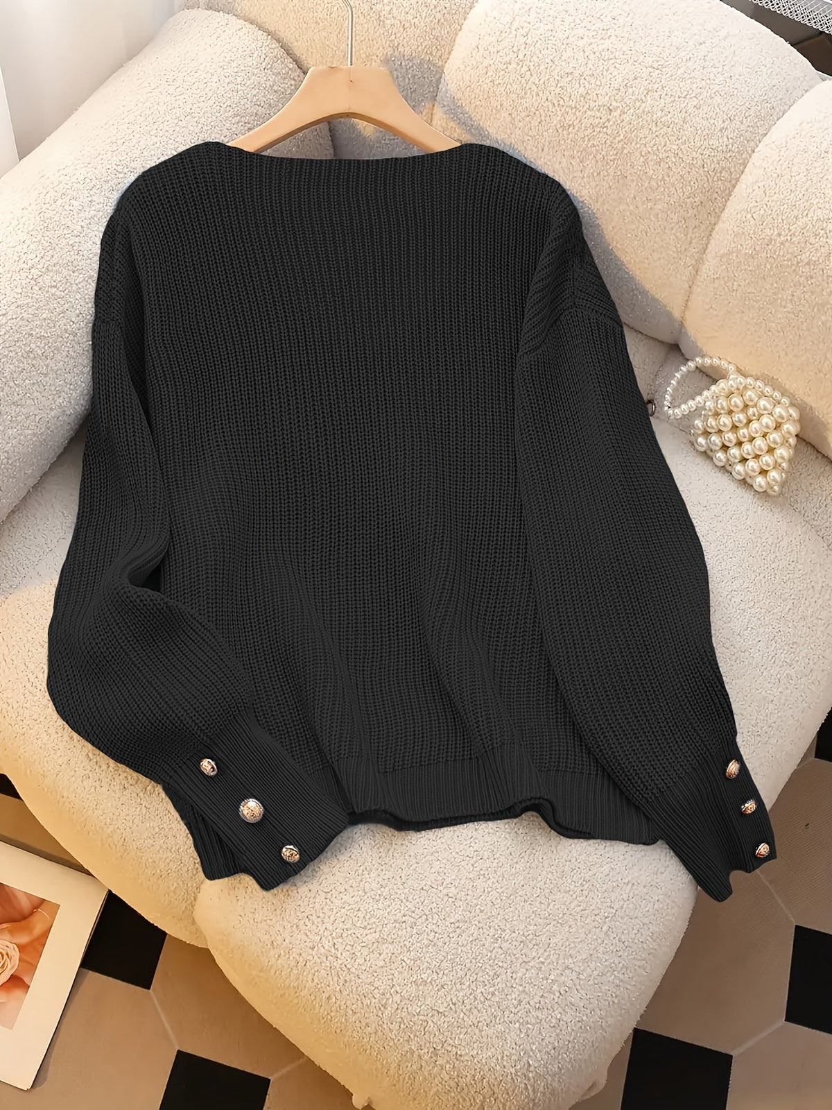 Emma | Pull tricoté élégant à col en V avec manches longues