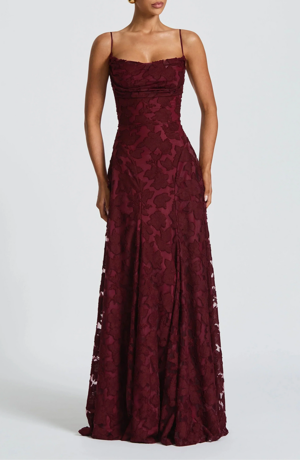 Rubis - Robe longue élégante en dentelle florale
