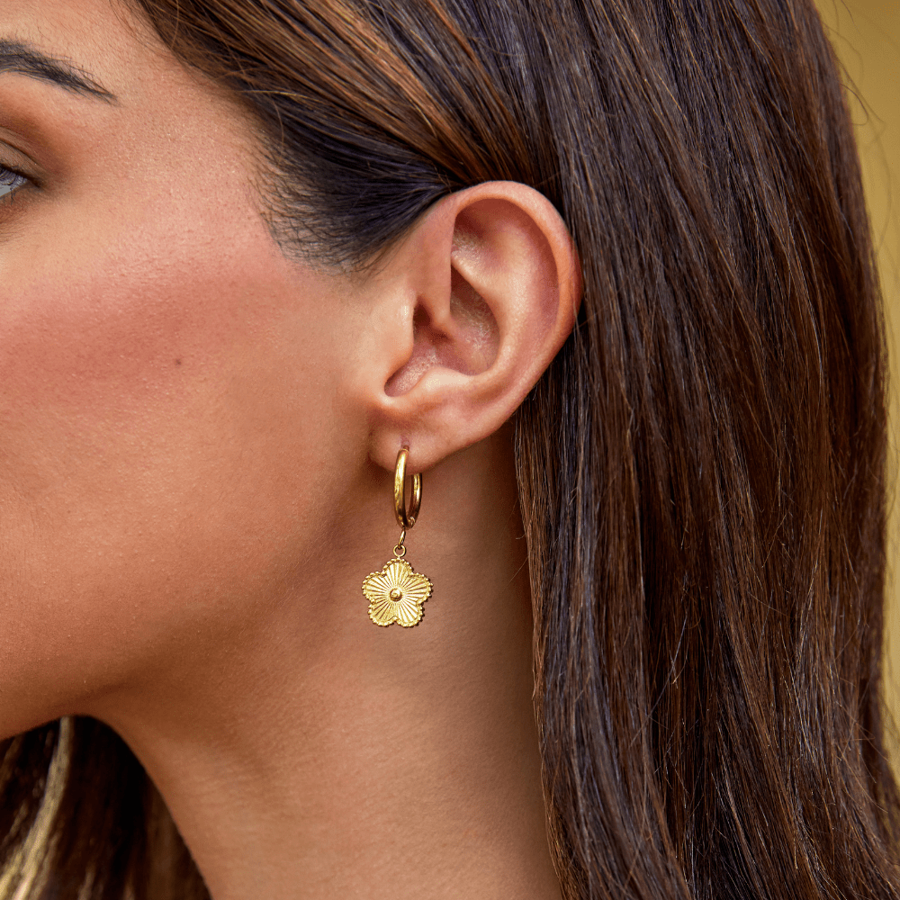 Boucles d'oreilles créoles trèfle doré