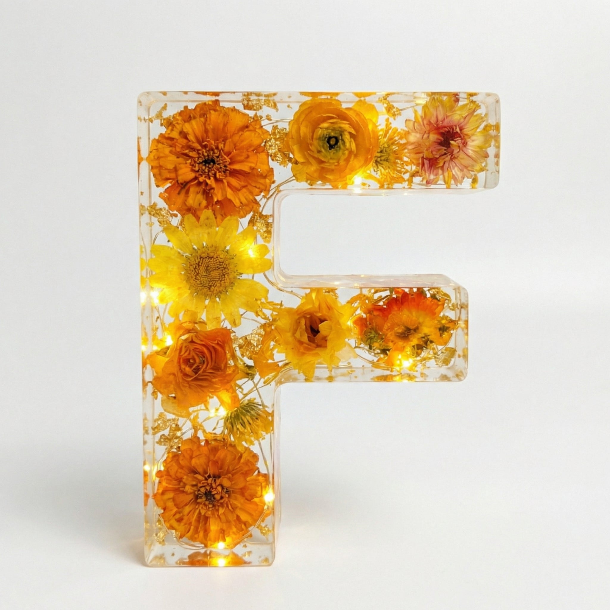 Florenza – Lettre lumineuse en résine florale personnalisée