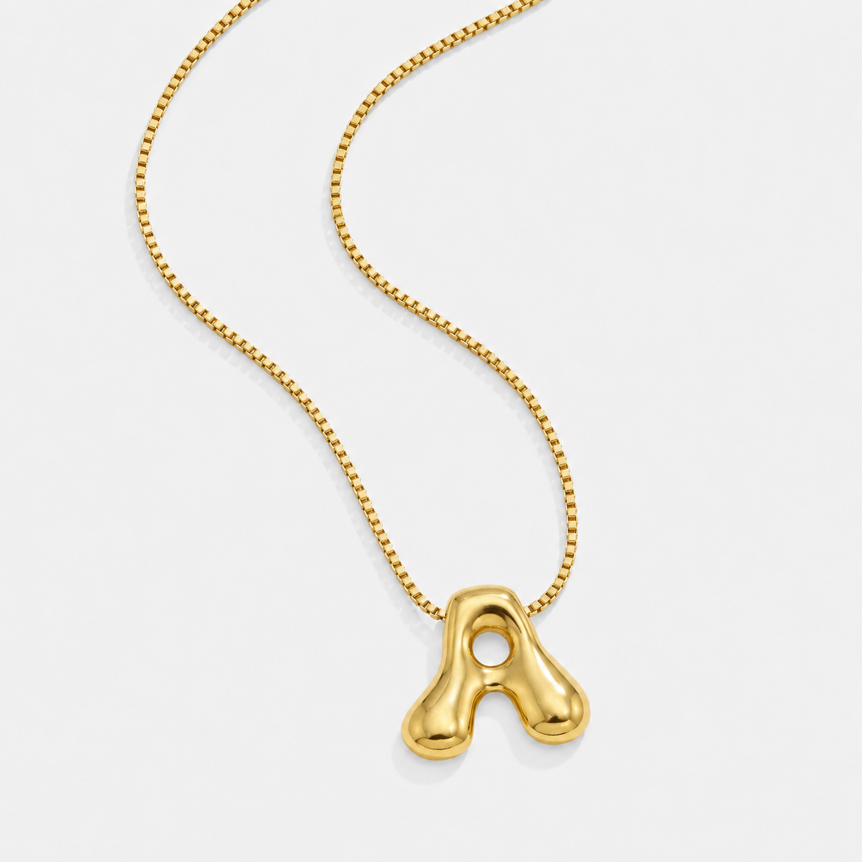 Collier initiale