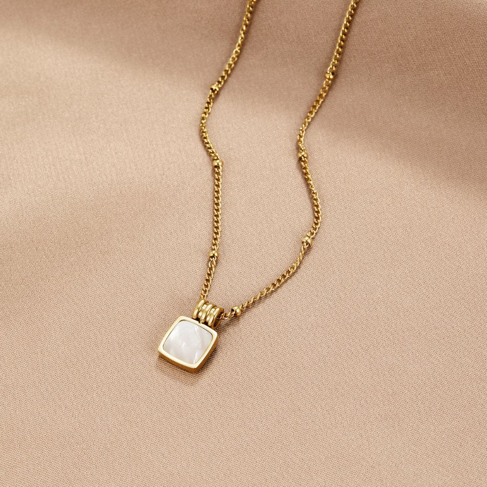 Collier coquillage Virelle