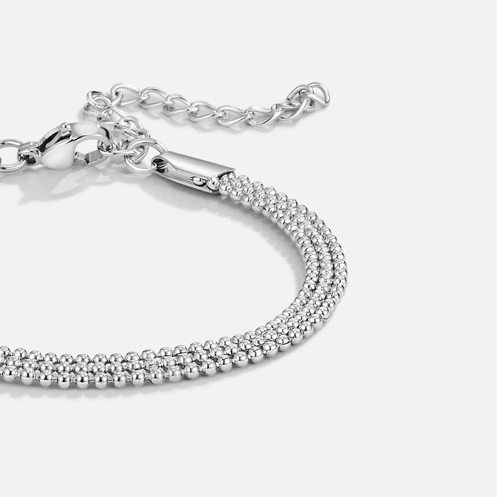 Bracelet chaîne en argent avec perles